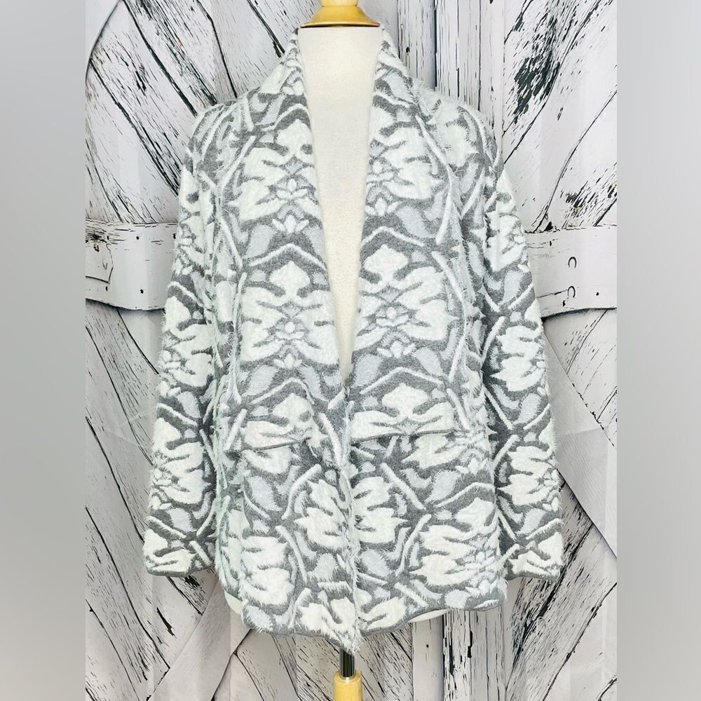 JOAN VASS Cardigan Gray White Shawl Collar XL